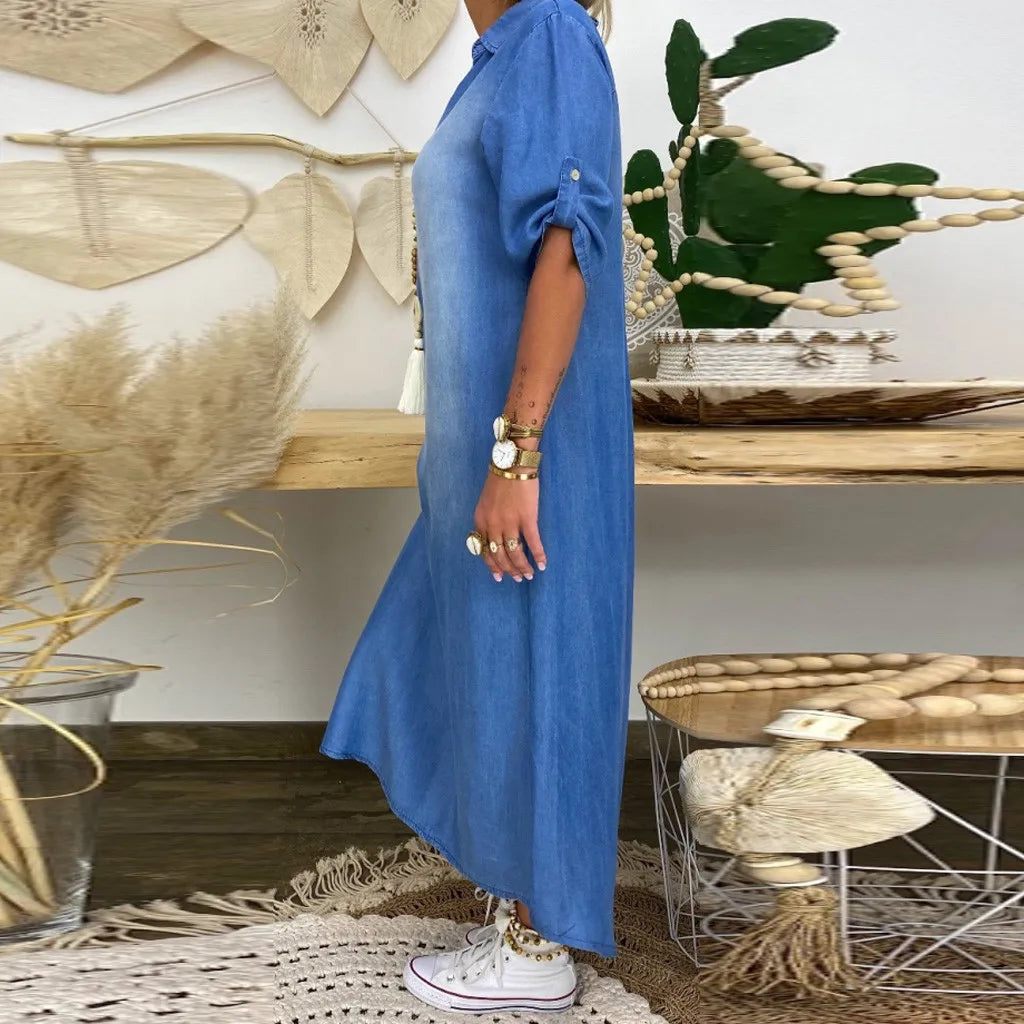 Lea | Dress longue in jean with fente on The côté