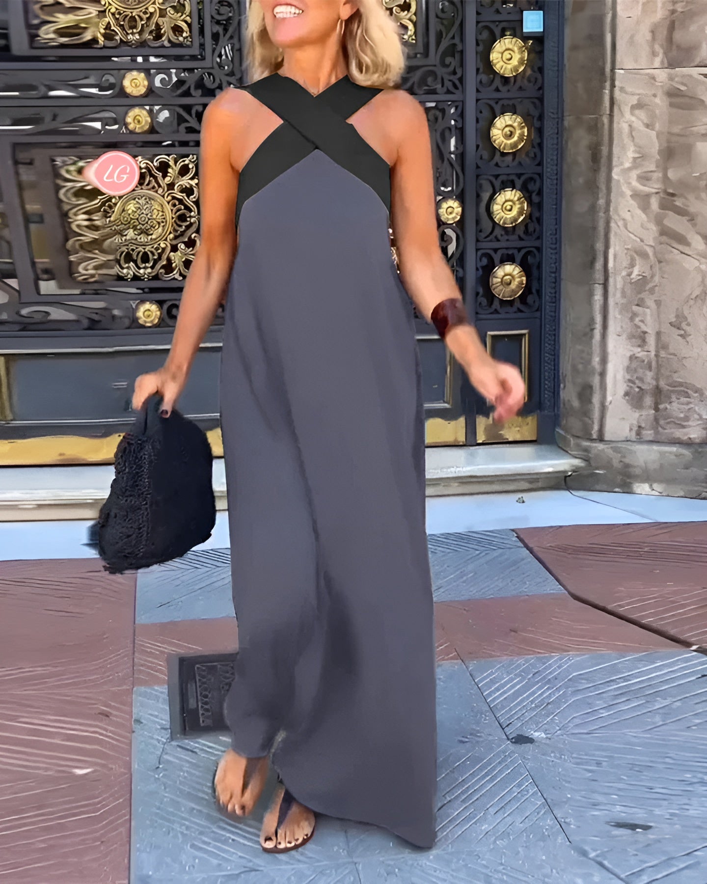 Delphine - Dress in forme of croix