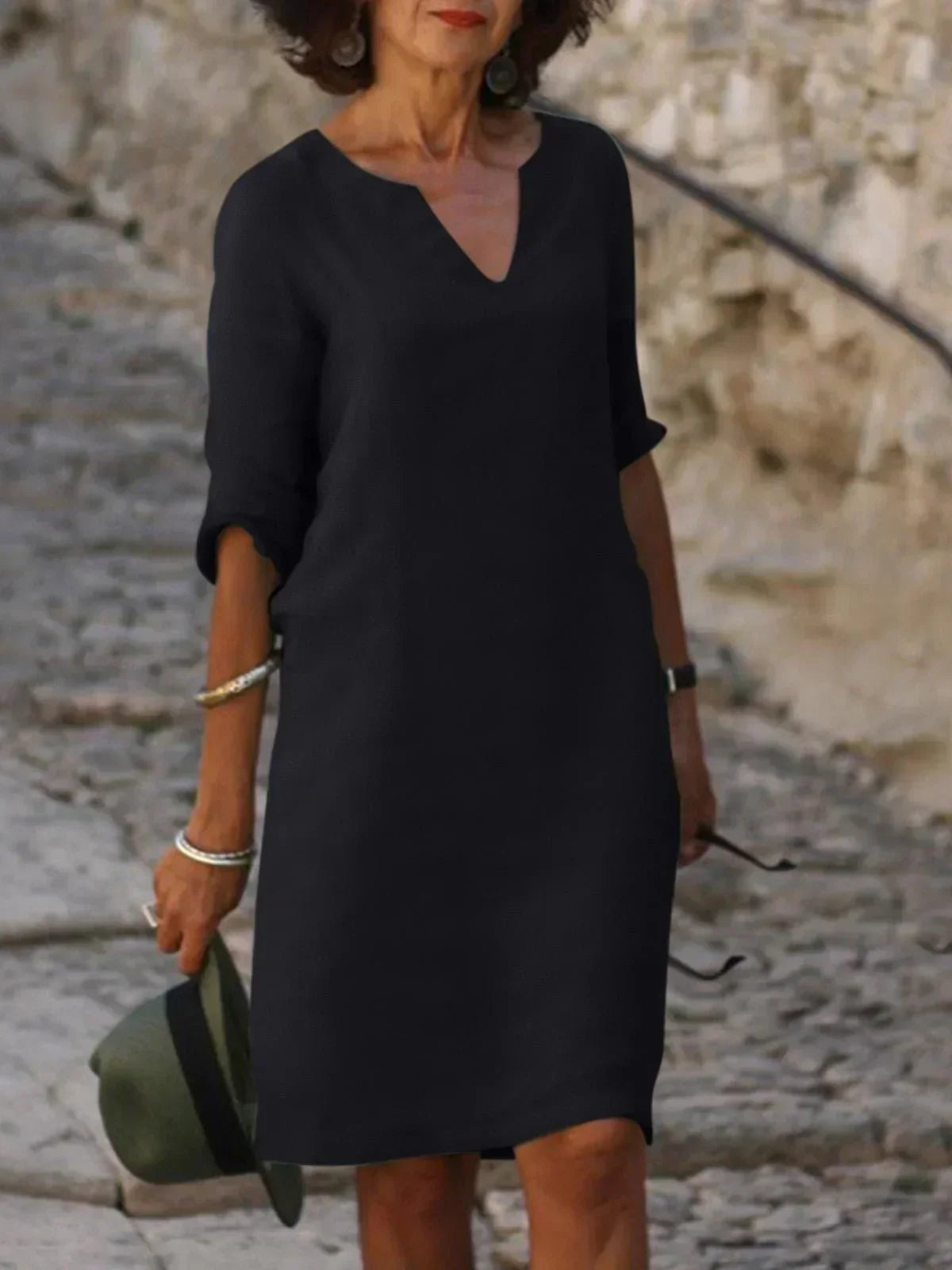 ELVARA – The Dress d'Été Féminine with Classe and Comfort